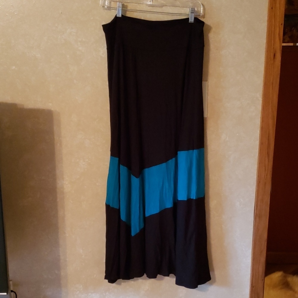 Black and teal maxi skirt